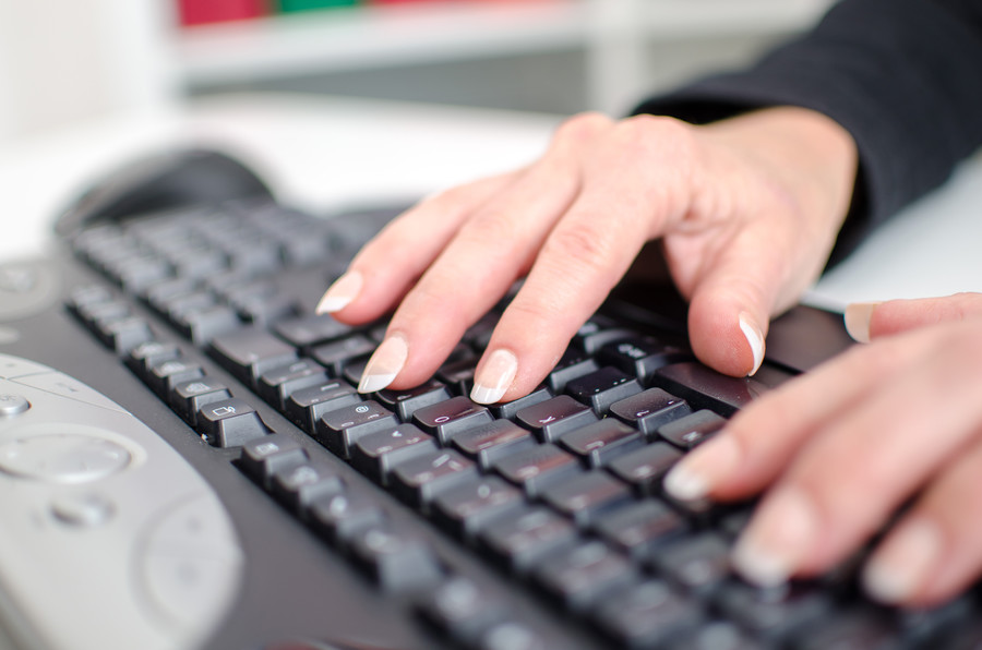 靜安區(qū)刑事律師解讀:借一萬(wàn)塊錢不還起訴的后果