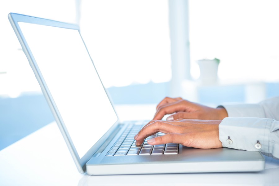 假發(fā)票背后的法律陷阱：上海刑事辯護律師如何助你辨明罪與非罪？