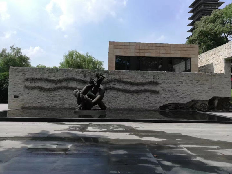 普陀刑事律師來講講如何理解審判時已滿75的人不判處死刑的規(guī)定