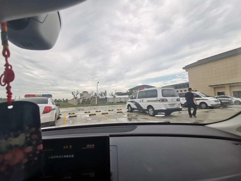 貪污案適用減輕處罰情節(jié)能否減至免予刑事處罰？上海刑事專業(yè)律師來回答