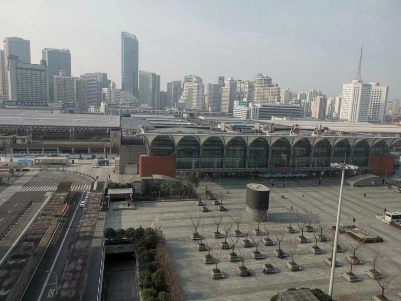 報警但未承認(rèn)自己實施犯罪是否認(rèn)定為自首？崇明刑事律師來回答