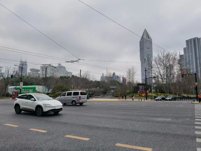 上海資深刑事律師講解侵占上市公司企業(yè)財產(chǎn)的問題